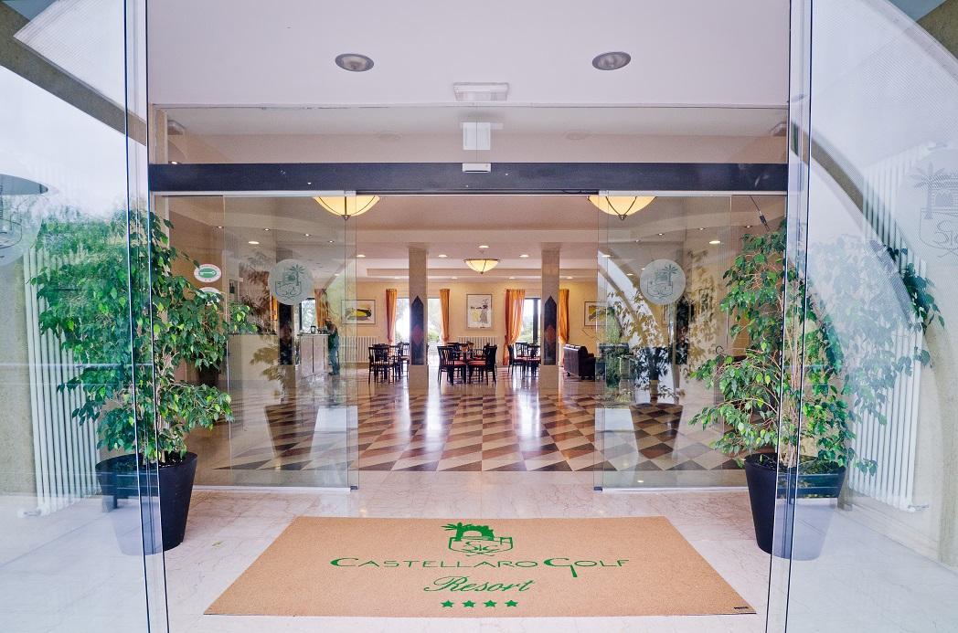 Castellaro Golf Resort المظهر الخارجي الصورة